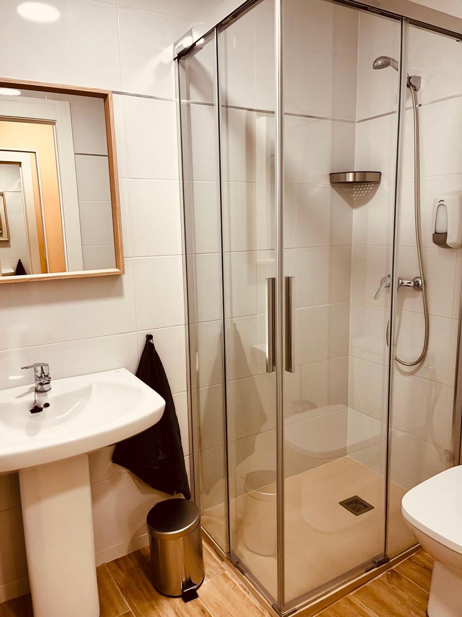 Apartamentos San Nicolas Logroño Esterno foto
