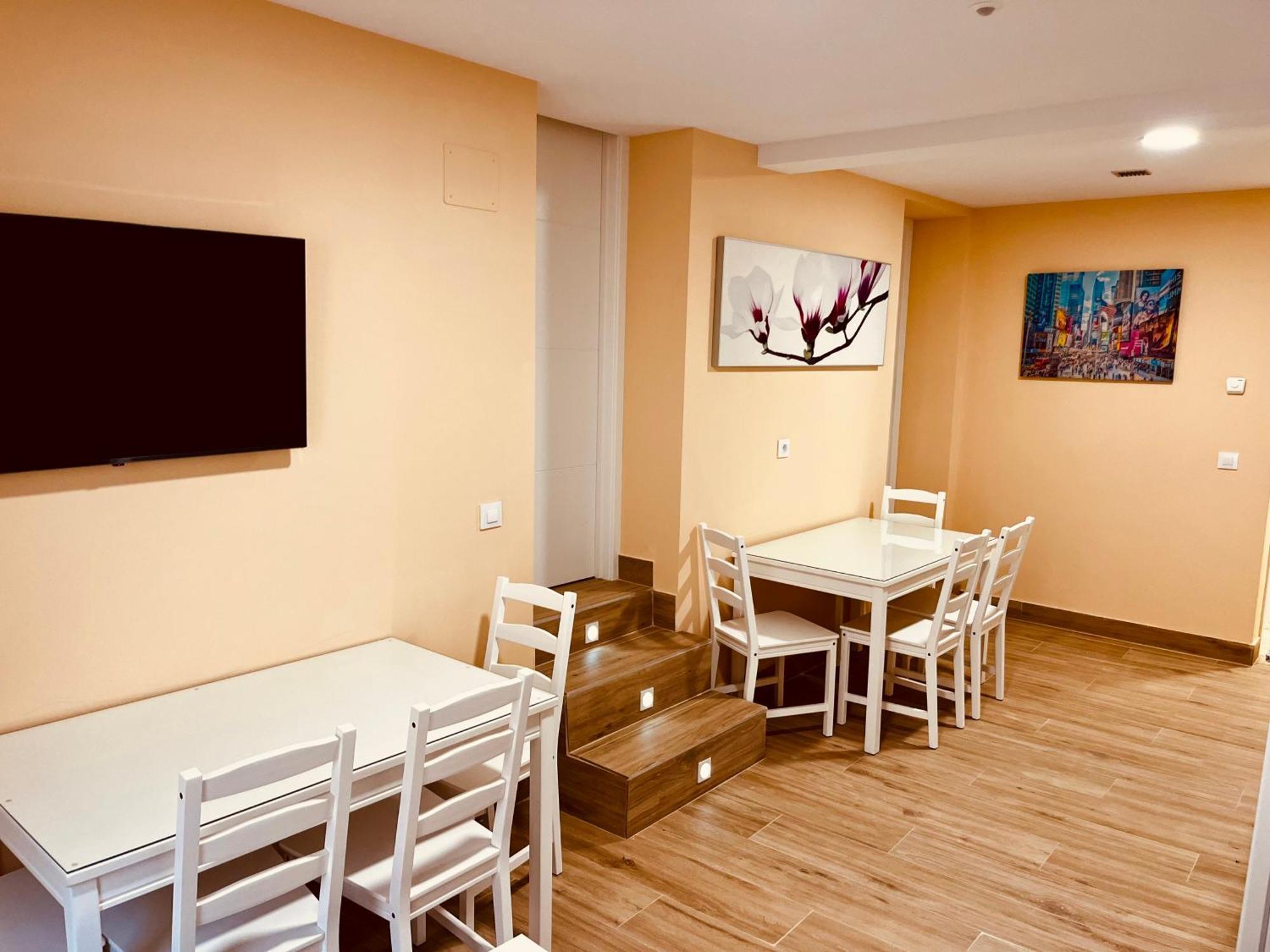 Apartamentos San Nicolas Logroño Esterno foto