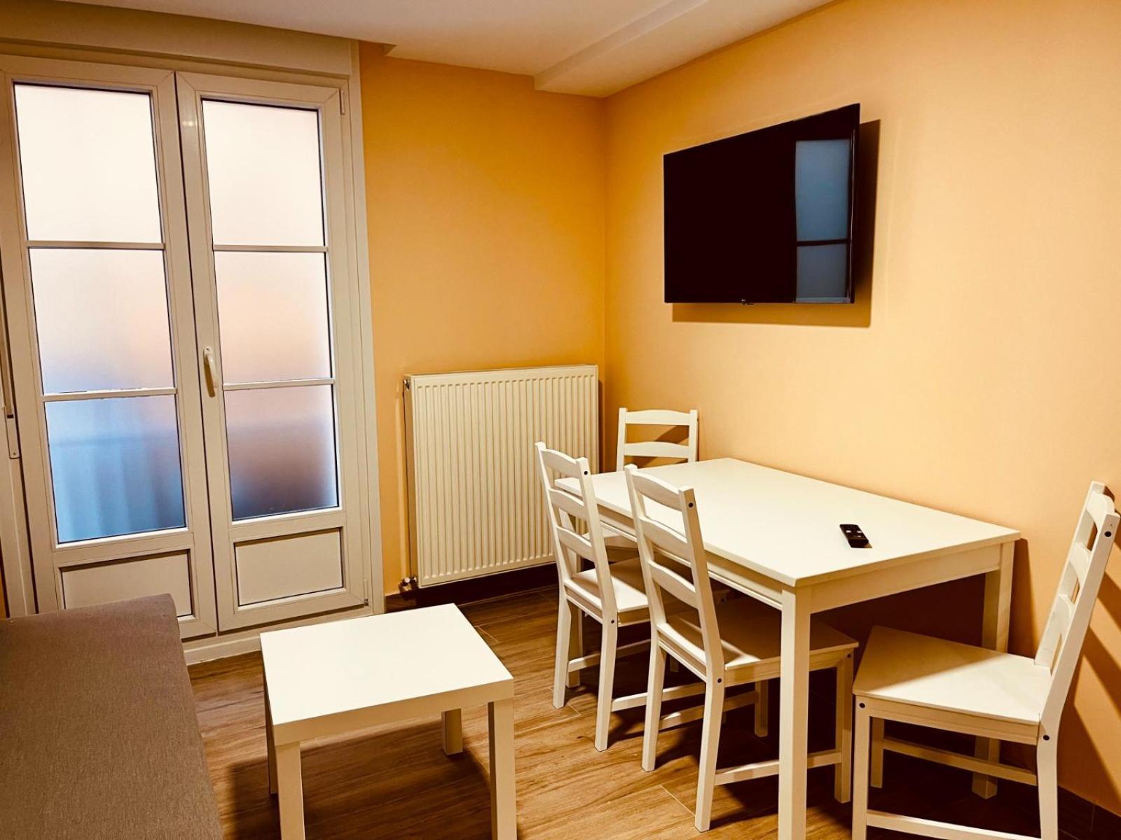 Apartamentos San Nicolas Logroño Esterno foto